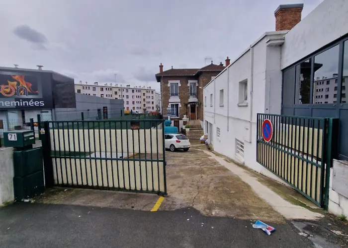 Avec 3 Et Un Apartamento Viry-Châtillon