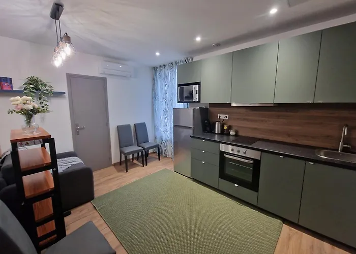 Avec 3 Et Un Apartamento Viry-Châtillon
